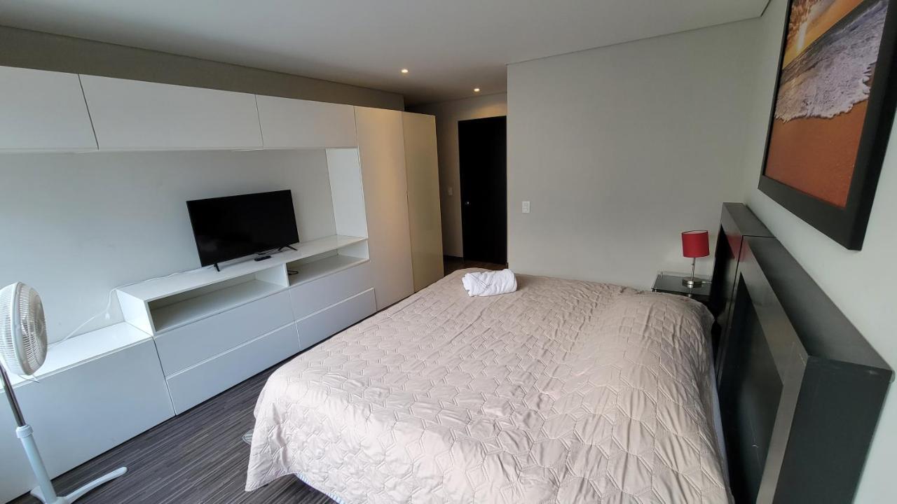 Chicago Suites Wtc เม็กซิโกซิตี้ ภายนอก รูปภาพ